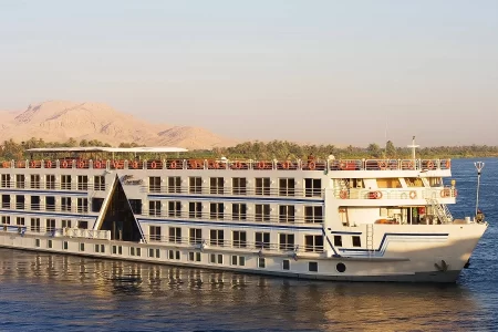 Cruise the Nile River: Unveiling the Majesty of Egypt
